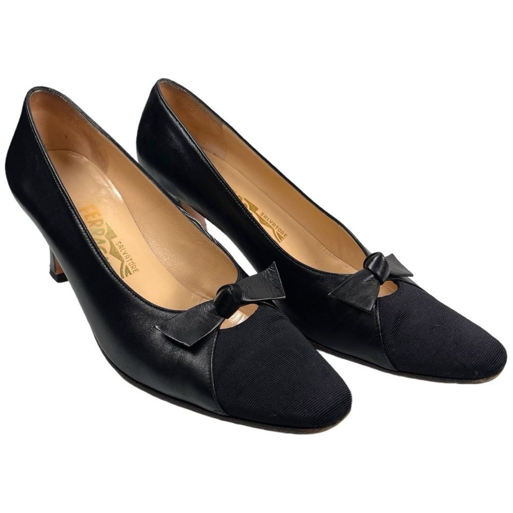 Salvatore Ferragamo Black Leather Bow Slip On Heeled Pumps Women’s Size 8